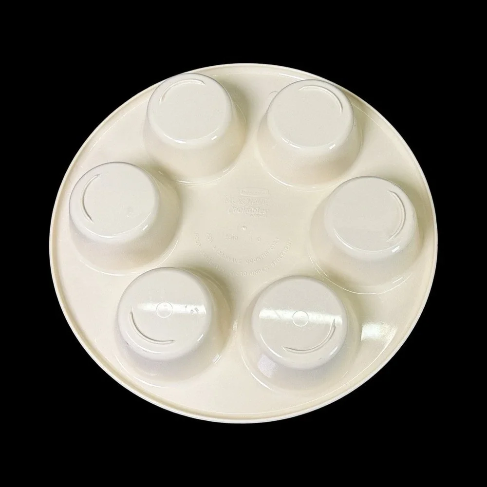 Vintage‎ Rubbermaid Microwave Baking Cooking Cookware Muffin and Cake Pan